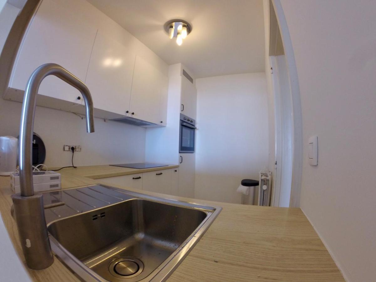 Rustig Appartement Met Zeezicht Dicht Bij Het Centrum Ostend Exterior foto