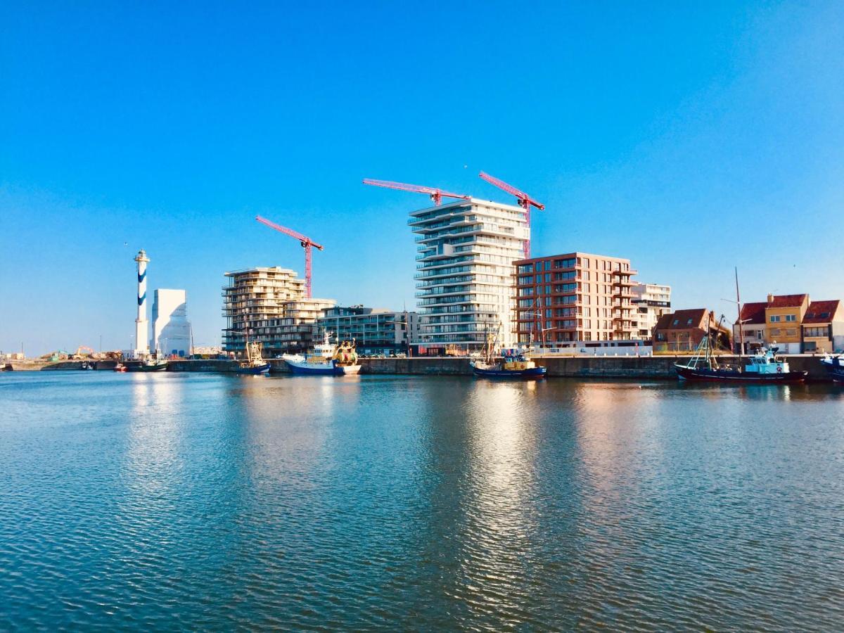 Rustig Appartement Met Zeezicht Dicht Bij Het Centrum Ostend Exterior foto