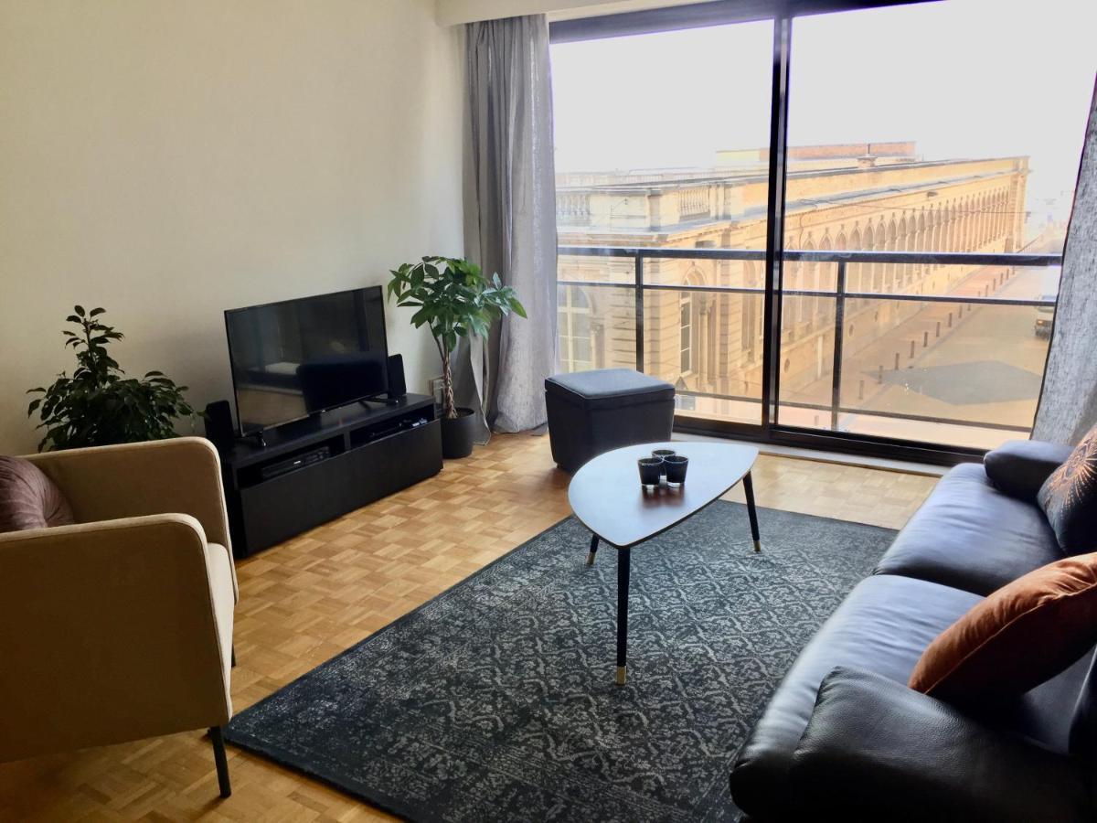 Rustig Appartement Met Zeezicht Dicht Bij Het Centrum Ostend Exterior foto