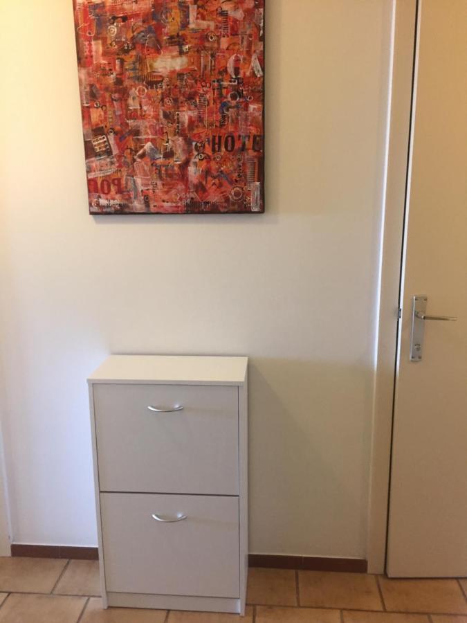 Rustig Appartement Met Zeezicht Dicht Bij Het Centrum Ostend Exterior foto